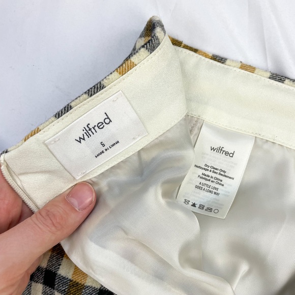 Aritzia Wilfred Renee Skirt - Picture 5 of 5